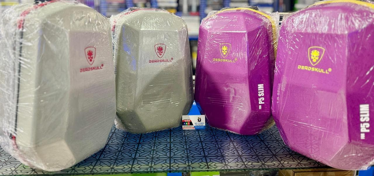 Dead Skull Gaming Travel Bag - Image 3